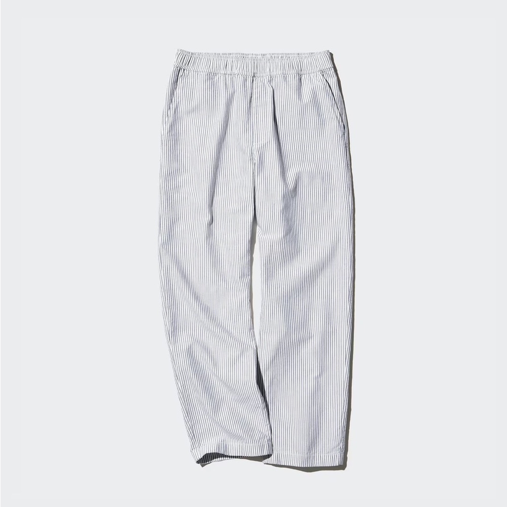 Uniqlo Women's Light Blue & White Striped Cropped Pants